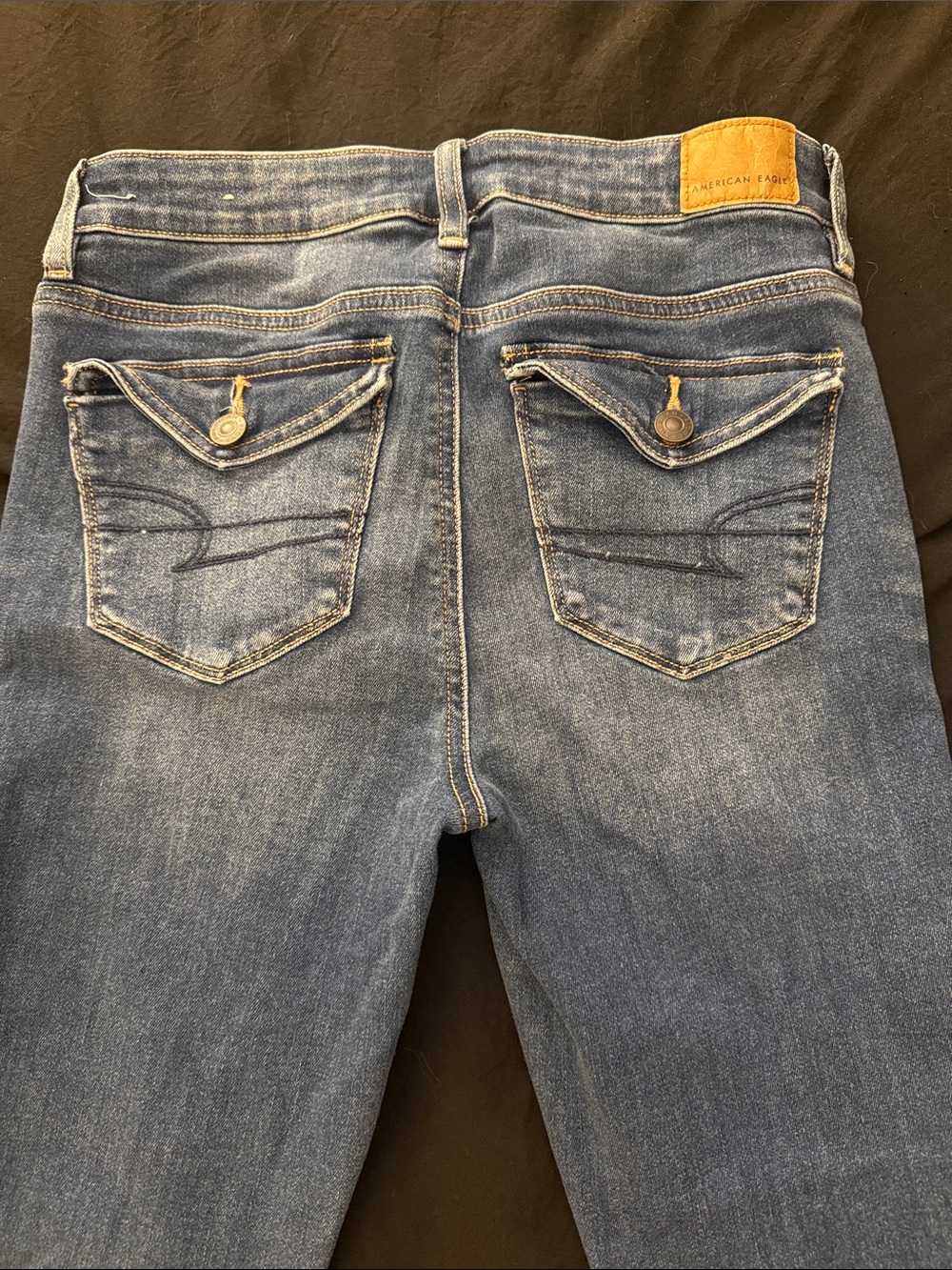 American Eagle Outfitters Women’s Faded Blue Jeggings with Flap Back Pockets